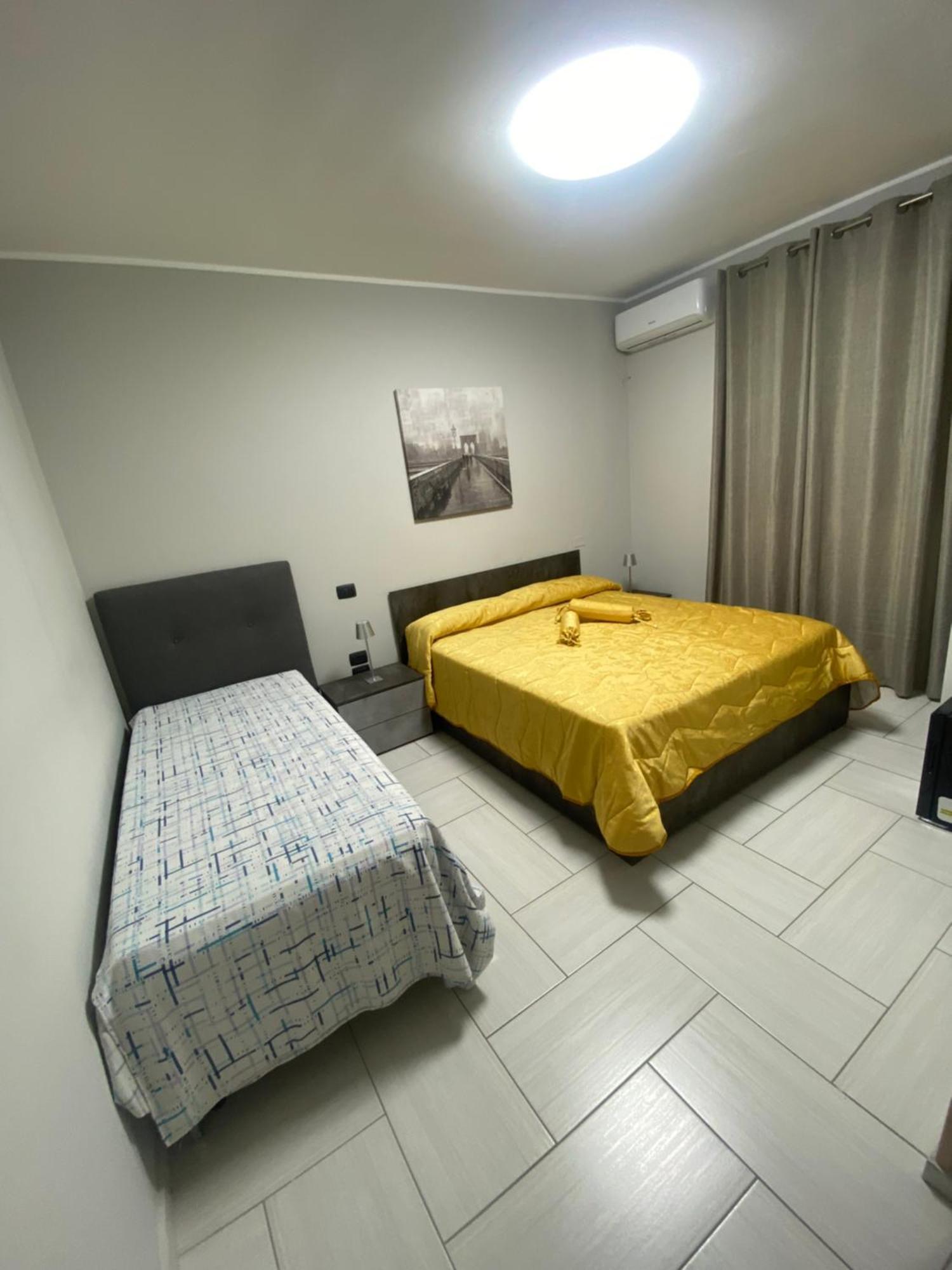 Casa Giuly 181 Bed & Breakfast Napoli Dış mekan fotoğraf