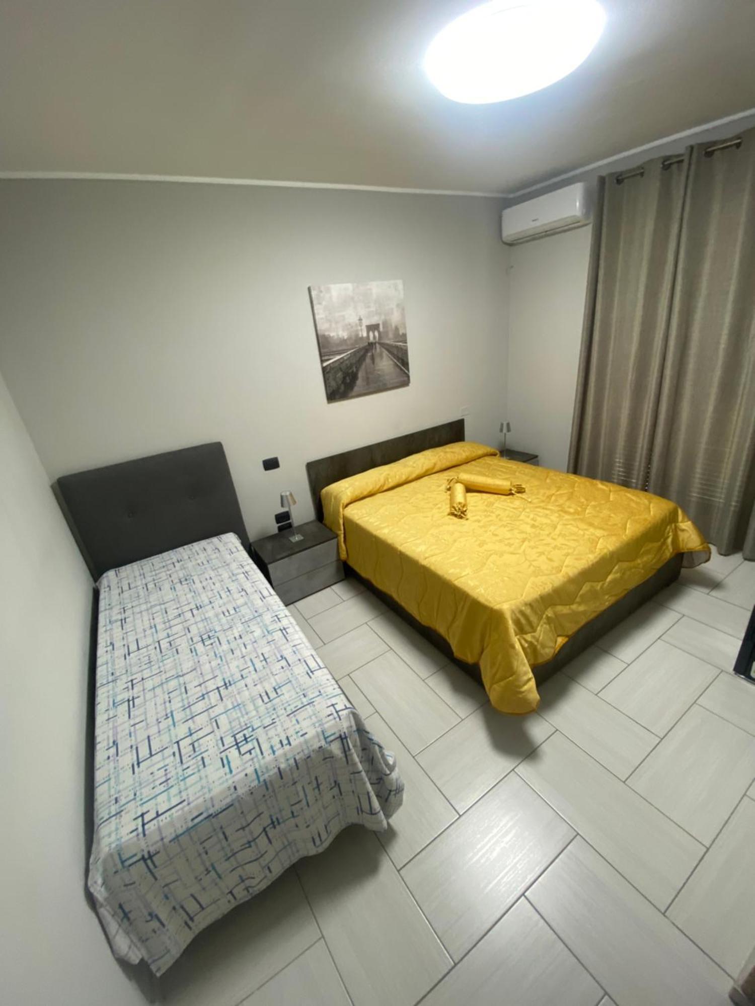 Casa Giuly 181 Bed & Breakfast Napoli Dış mekan fotoğraf